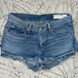 Rag & Bone jean shorts size 25